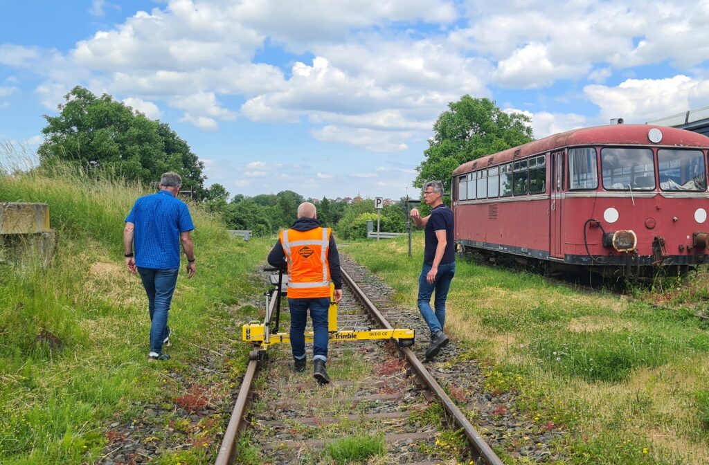 Swietelsky rail; Trimble Gedo Trolley