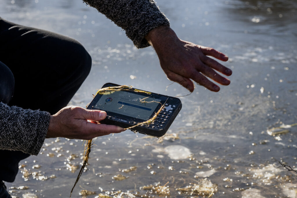Trimble T70 Tablet